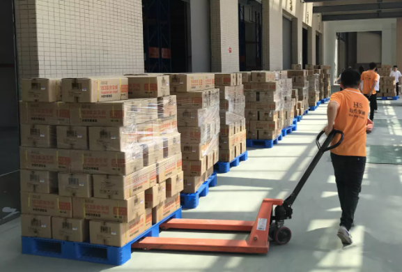 繁衍生命，生生不息丨衍生健康医药向云城区扶贫办公室捐赠价值180万元的公益